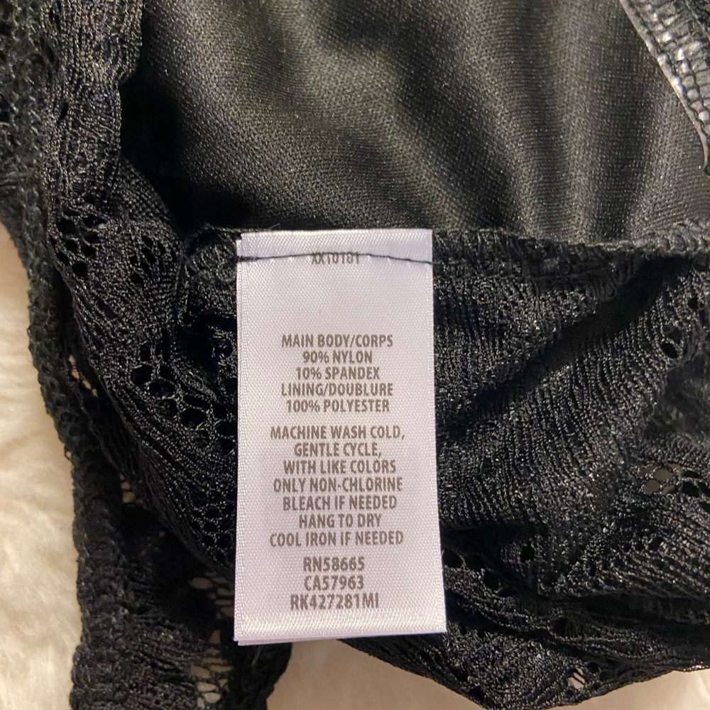 Free Press black lace sleeveless bodysuit size Small - Picture 6 of 8